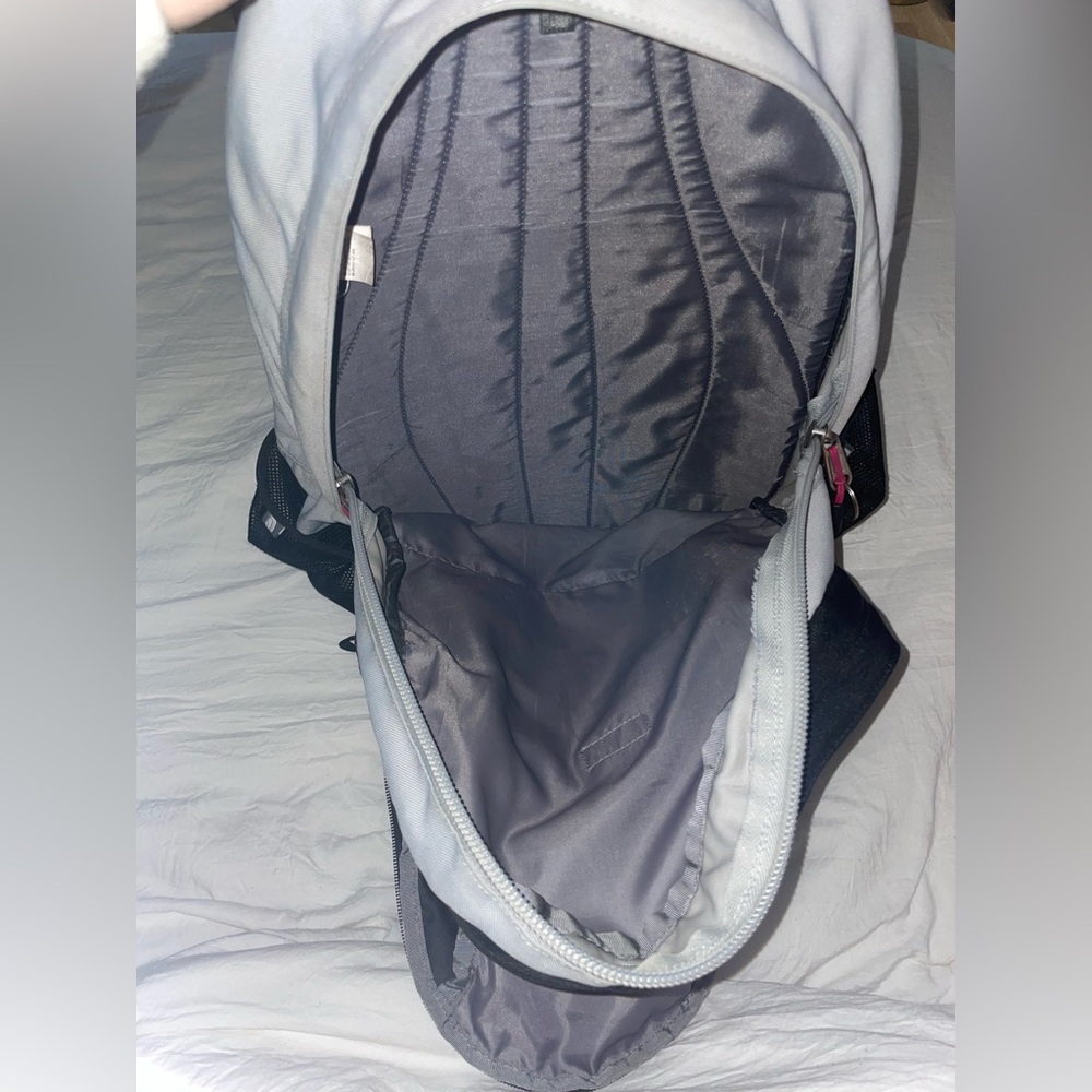 North Face Jester Backpack. - image 7